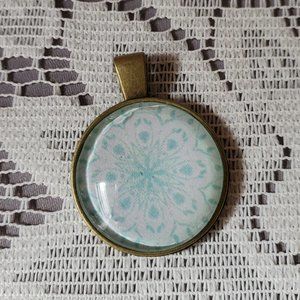 Green Geometric Flower Cabochon Pendant - Handmade